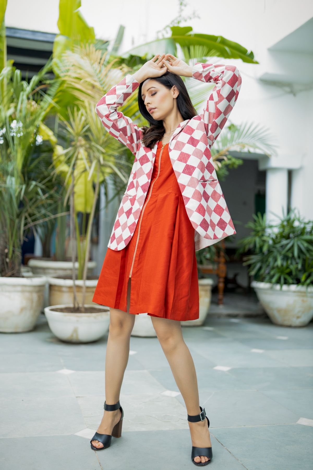 Chipotle sasta red dress with triangle print coat – Neeta Bhargava