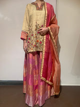 Gold floral embroidered kurta set