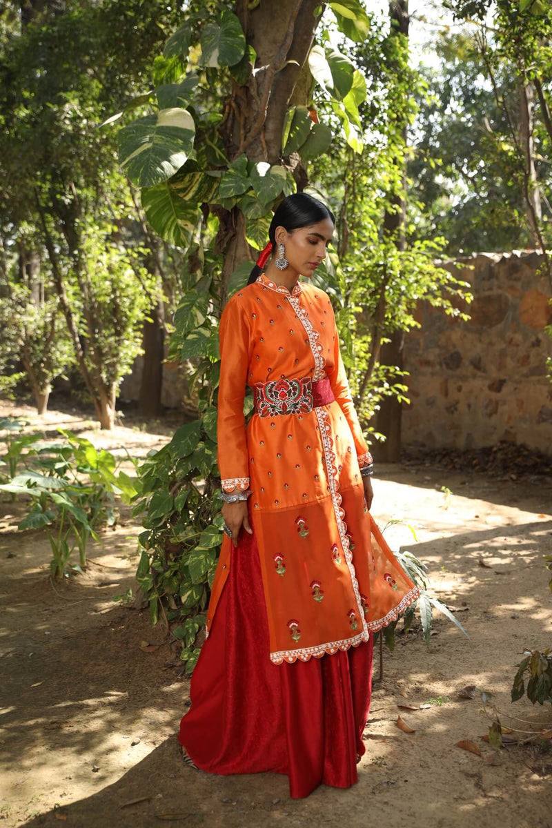 Utsav woven silk surkh red belt with thread hand embroidery